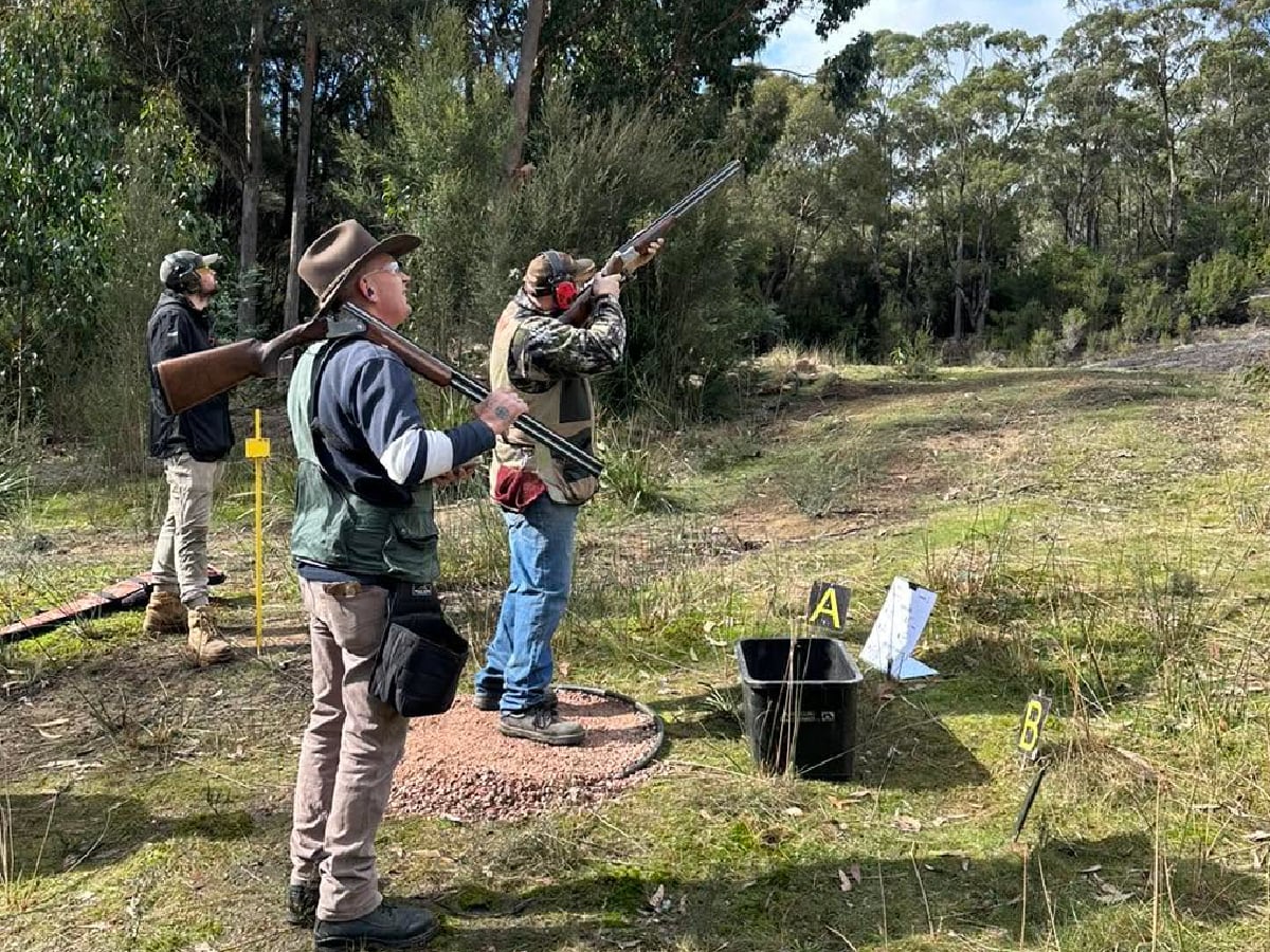 Penguin Clay Target Club gallery image 3